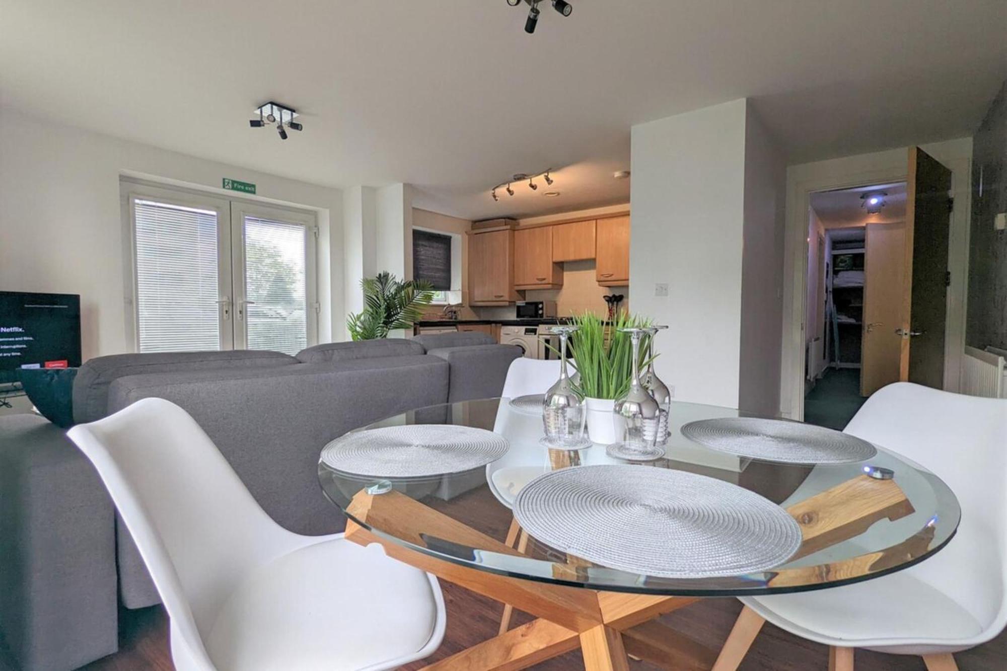 Beautiful & Homely 2Bd Flat - Manchester! Luaran gambar